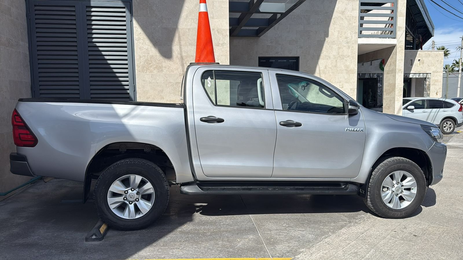 TOYOTA HILUX 2017 ESTANDAR