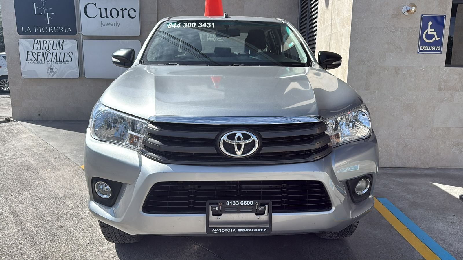 TOYOTA HILUX 2017 ESTANDAR
