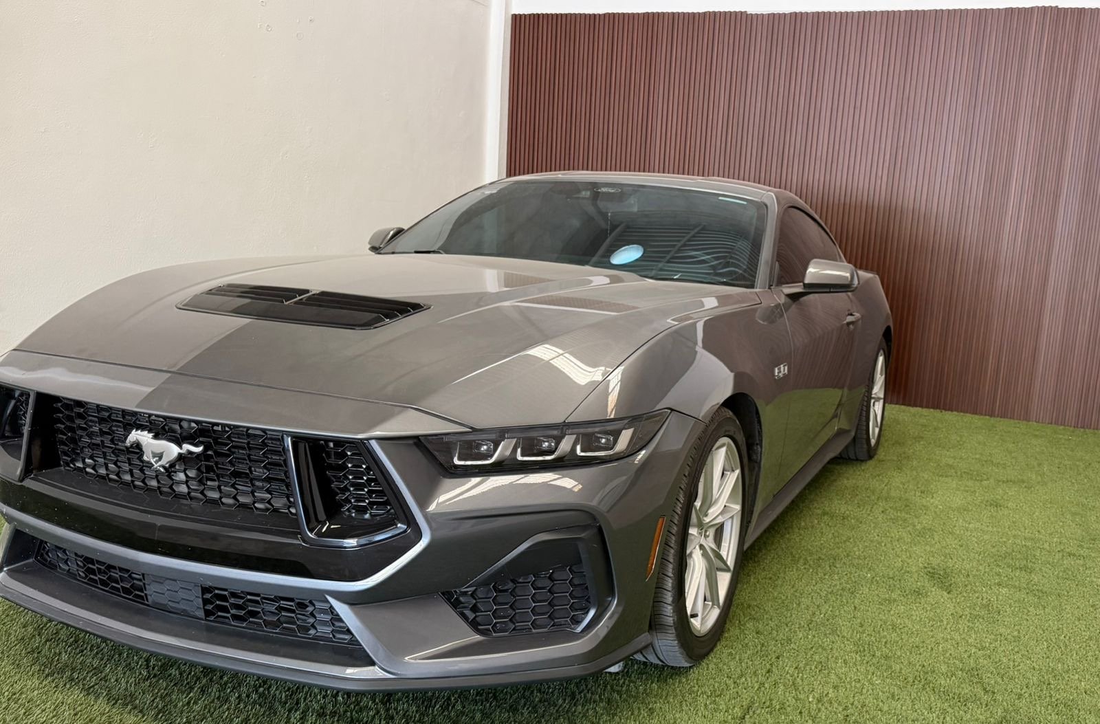 FORD MUSTANG GT 2024