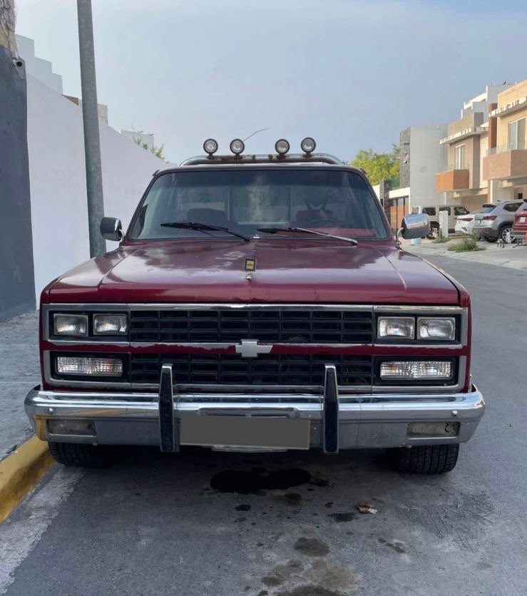 CHEVROLET PICKUP 1984
